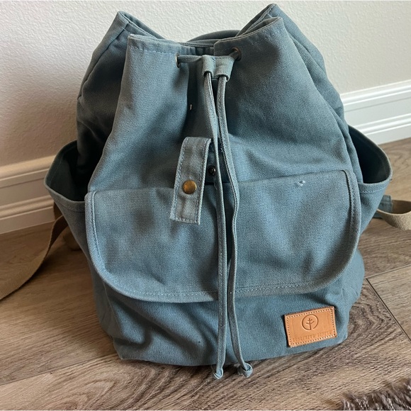 Backpack - Picture 3 of 3